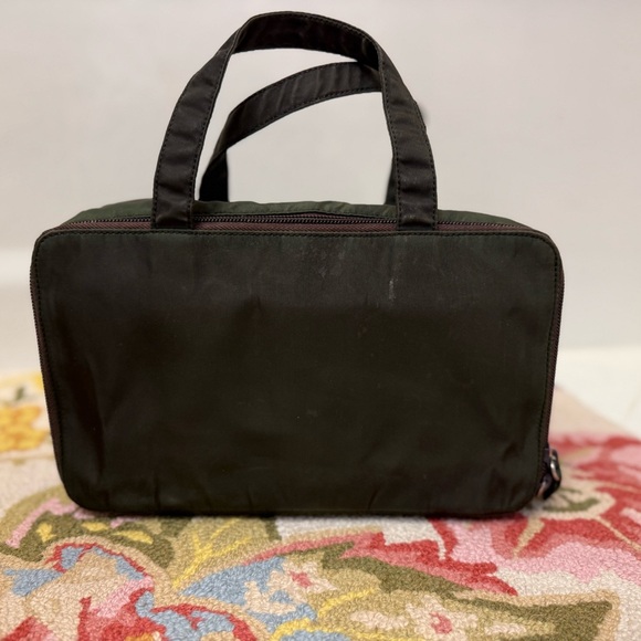 PRADA Unisex Vanity Bag/Multi-Compartment Pouch Handbag Tessuto Nylon Green - Picture 3 of 16